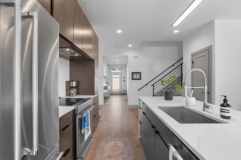 Tiny photo for 249 E Greenwood Avenue, Columbus, OH 43201 (MLS # 225037501)