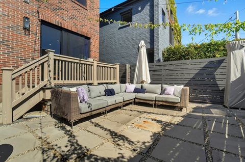 Tiny photo for 249 E Greenwood Avenue, Columbus, OH 43201 (MLS # 225037501)