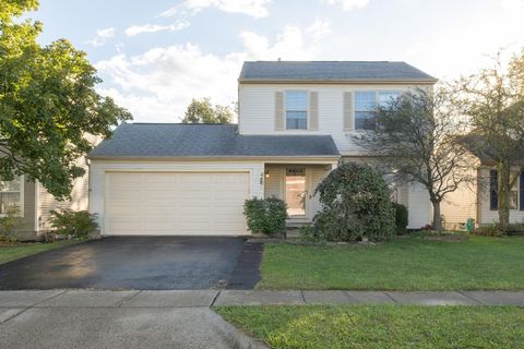 Photo of 844 Spivey Lane, Galloway, OH 43119 (MLS # 225039953)