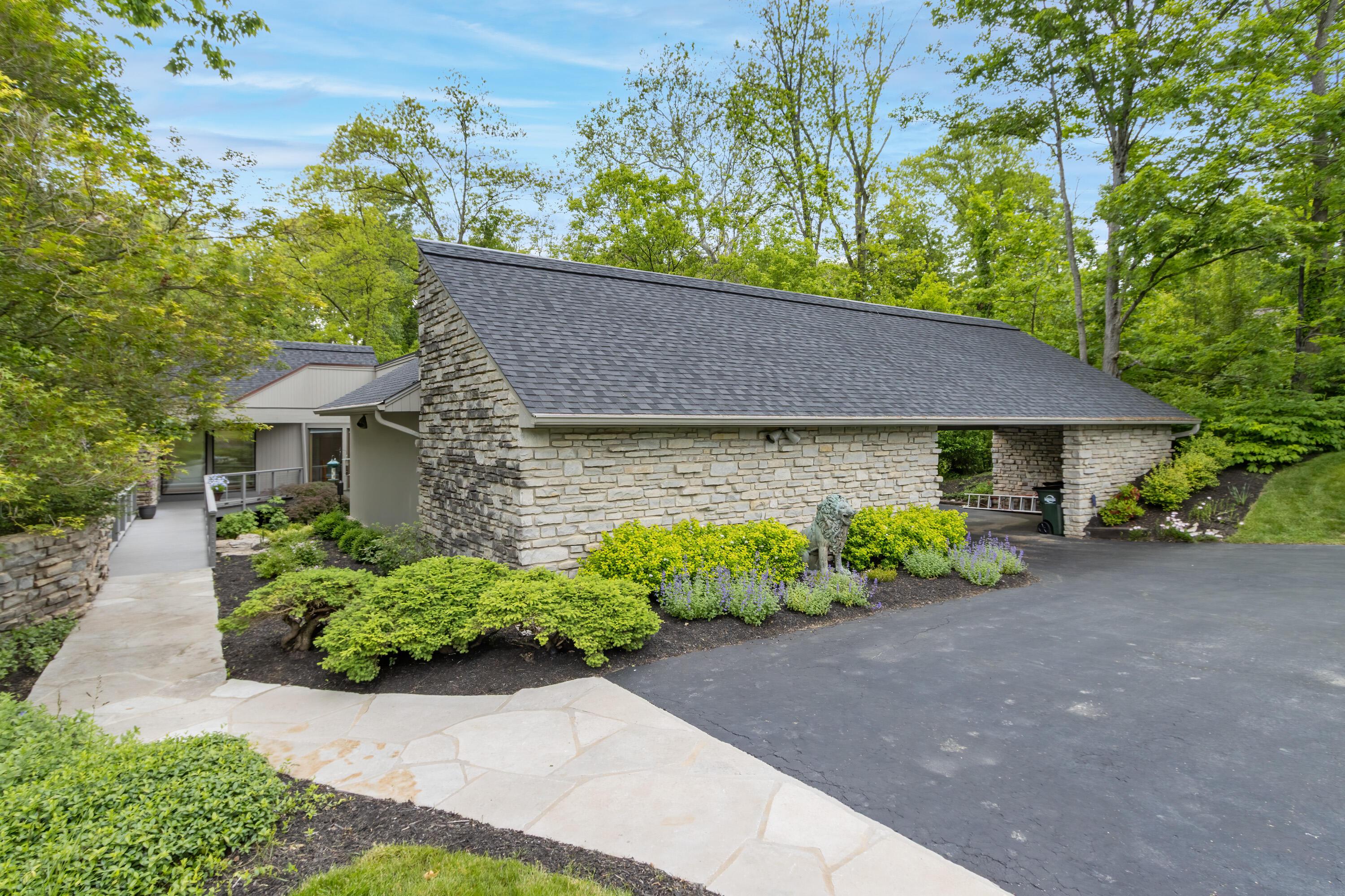 255 Partridge Bend, Powell, Ohio image 13