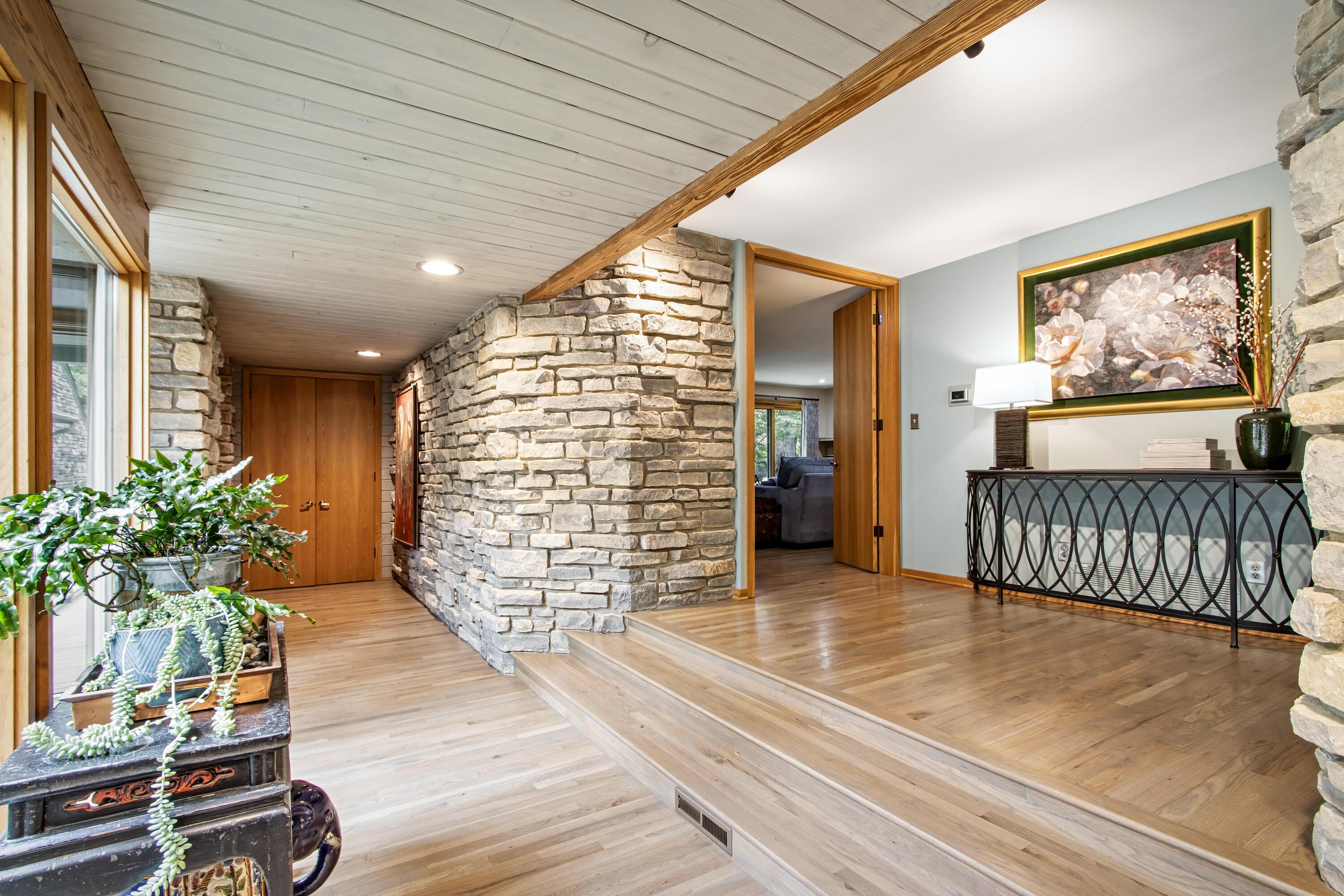 255 Partridge Bend, Powell, Ohio image 28