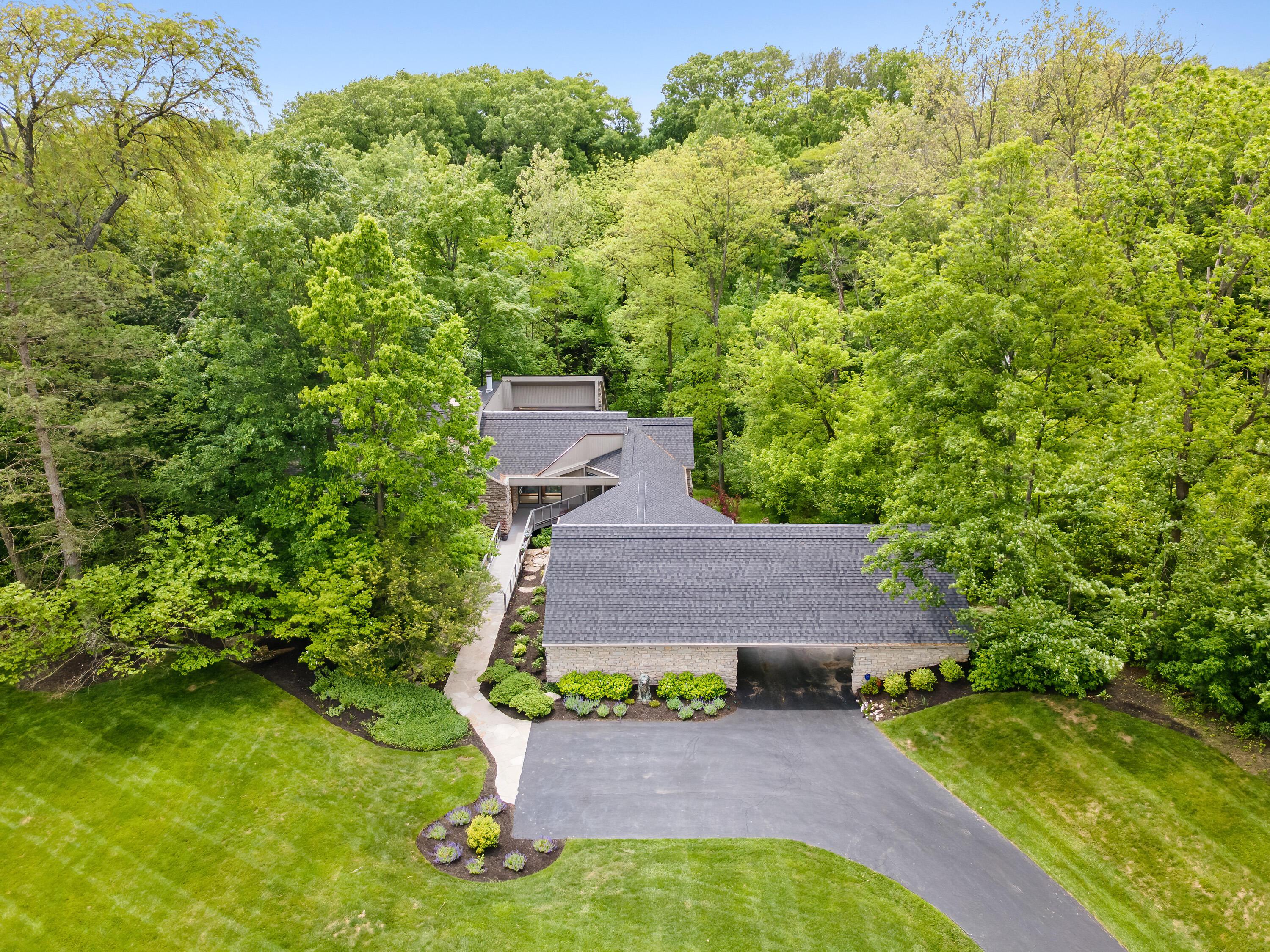 255 Partridge Bend, Powell, Ohio image 8