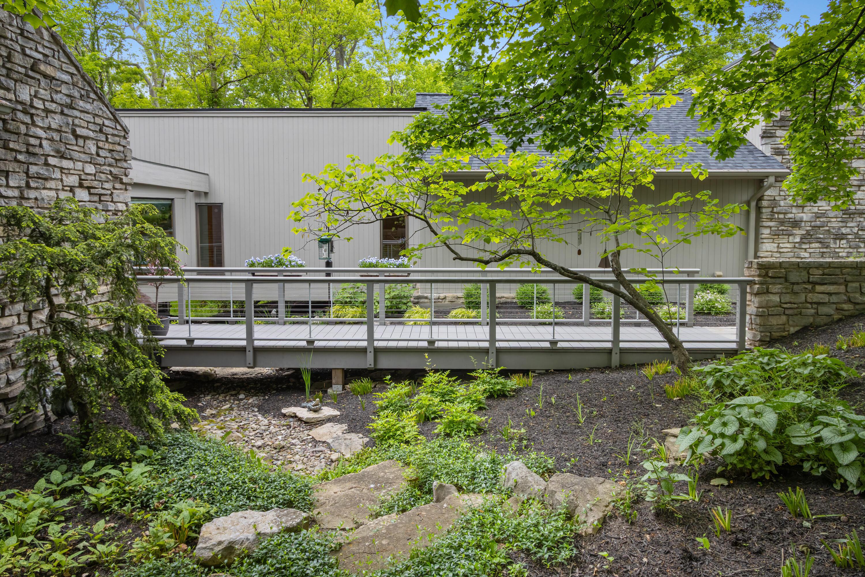 255 Partridge Bend, Powell, Ohio image 19