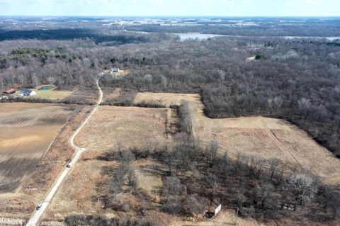 Photo of 5734 US Highway 23 N, Delaware, OH 43015 (MLS # 226005721)