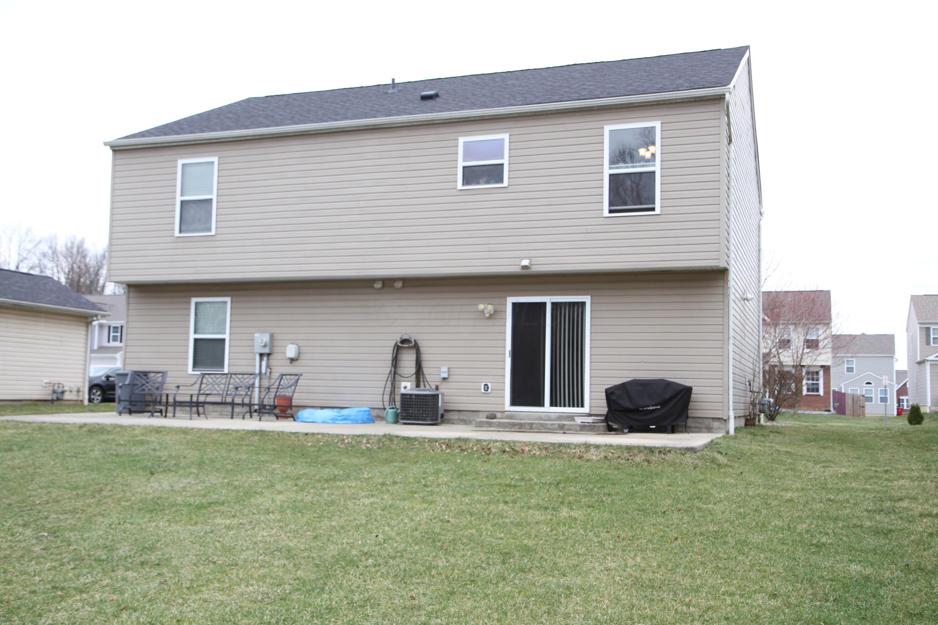 323 Haystack Avenue, Pataskala, Ohio image 25