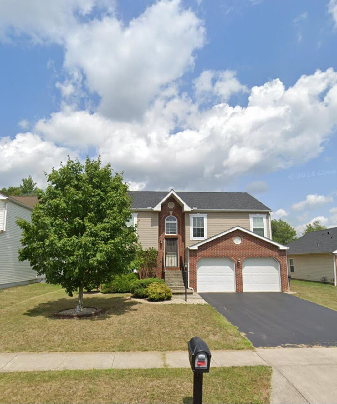 323 Haystack Avenue, Pataskala, Ohio image 1