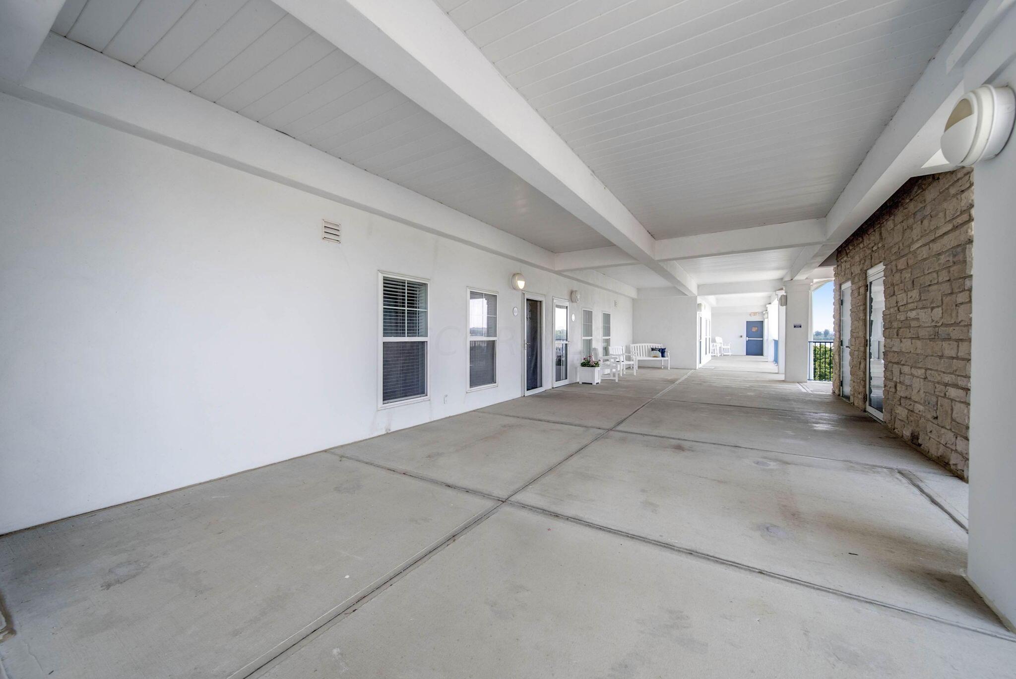 4401 Hunts Landing Road #404, Hebron, Ohio image 17