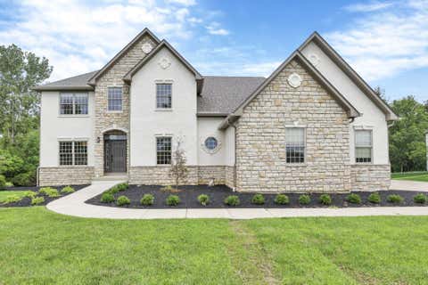 Photo of 2370 Dauer Court, Powell, OH 43065 (MLS # 226030480)