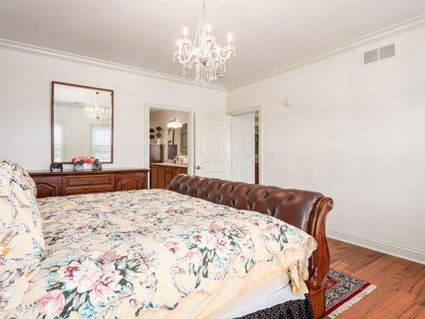 Tiny photo for 3175 Tremont Road 504 #504, Columbus, OH 43221 (MLS # 225045574)