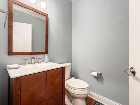 Tiny photo for 3175 Tremont Road 504 #504, Columbus, OH 43221 (MLS # 225045574)