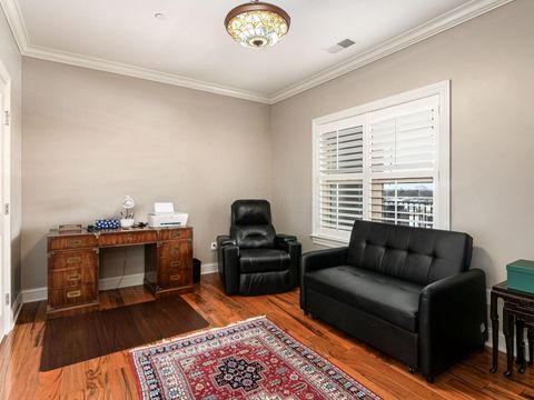 Tiny photo for 3175 Tremont Road 504 #504, Columbus, OH 43221 (MLS # 225045574)