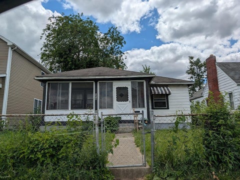 Photo of 1279 E 24th Avenue, Columbus, OH 43211 (MLS # 226024251)