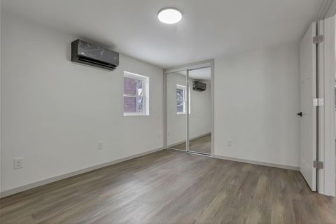 Tiny photo for 113 N George Street, Lancaster, OH 43130 (MLS # 225045000)