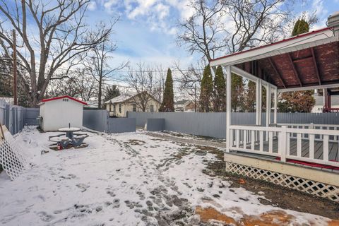 Tiny photo for 113 N George Street, Lancaster, OH 43130 (MLS # 225045000)