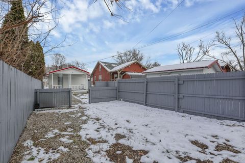 Tiny photo for 113 N George Street, Lancaster, OH 43130 (MLS # 225045000)