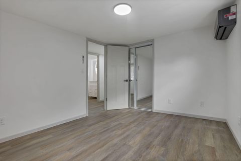 Tiny photo for 113 N George Street, Lancaster, OH 43130 (MLS # 225045000)