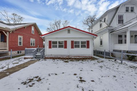 Tiny photo for 113 N George Street, Lancaster, OH 43130 (MLS # 225045000)