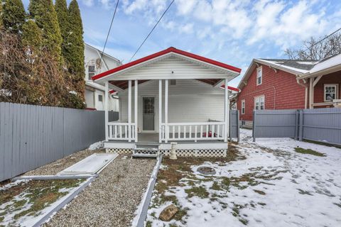 Tiny photo for 113 N George Street, Lancaster, OH 43130 (MLS # 225045000)