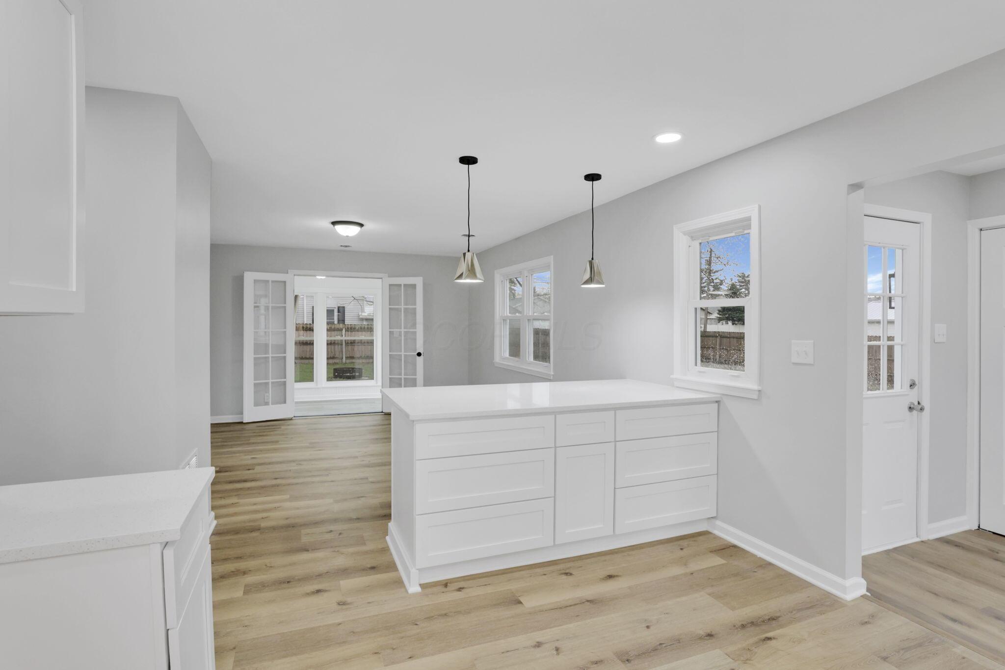 300 Forest Lawn Boulevard, Marion, Ohio image 12