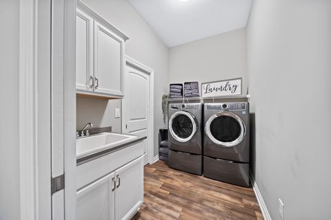 Tiny photo for 10700 Laguna Circle, Plain City, OH 43064 (MLS # 225040251)