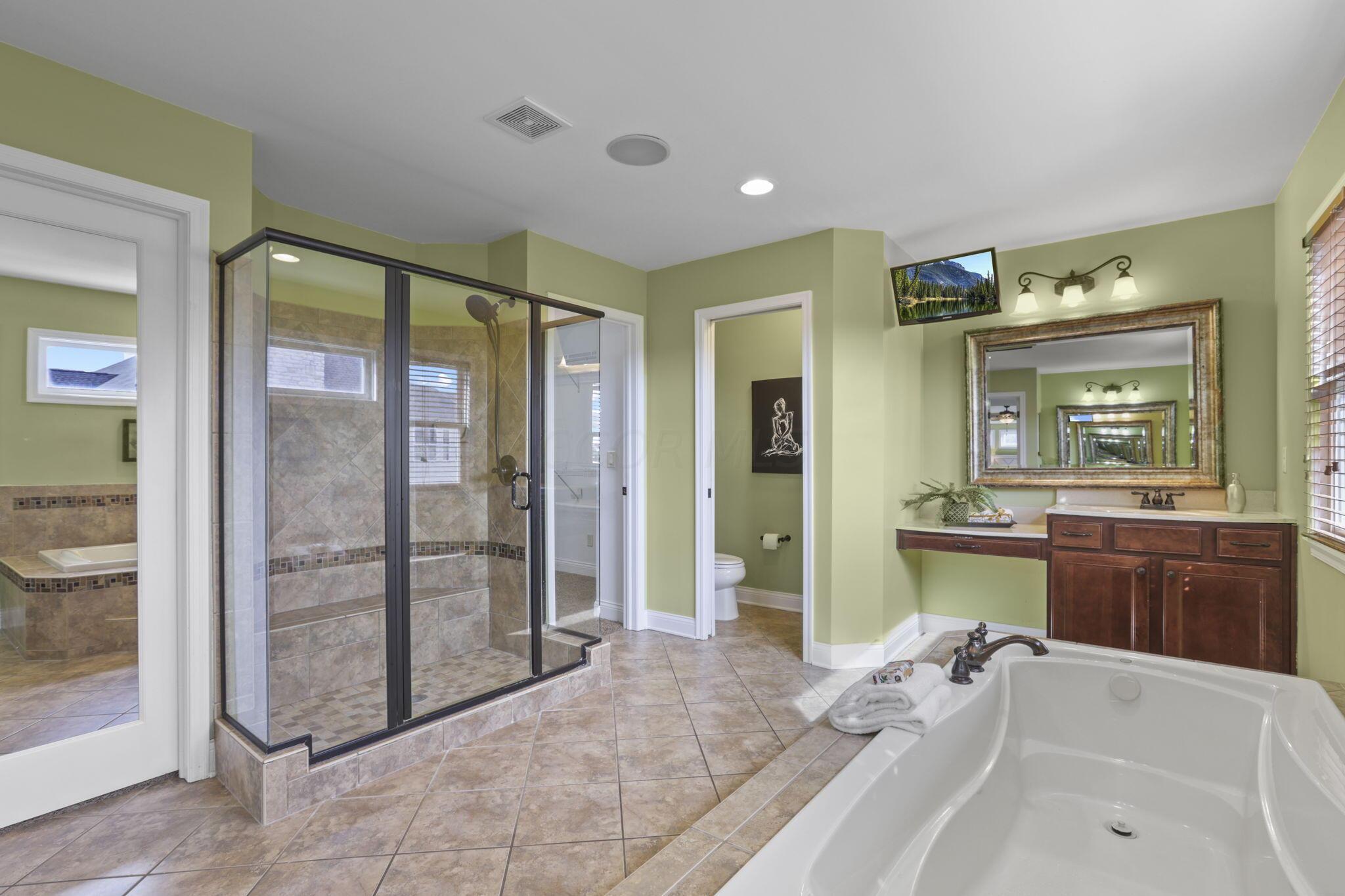 4258 Hickory Rock Drive, Powell, Ohio image 30