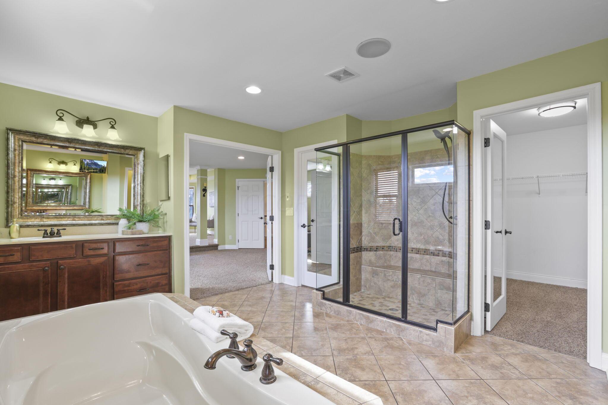 4258 Hickory Rock Drive, Powell, Ohio image 28