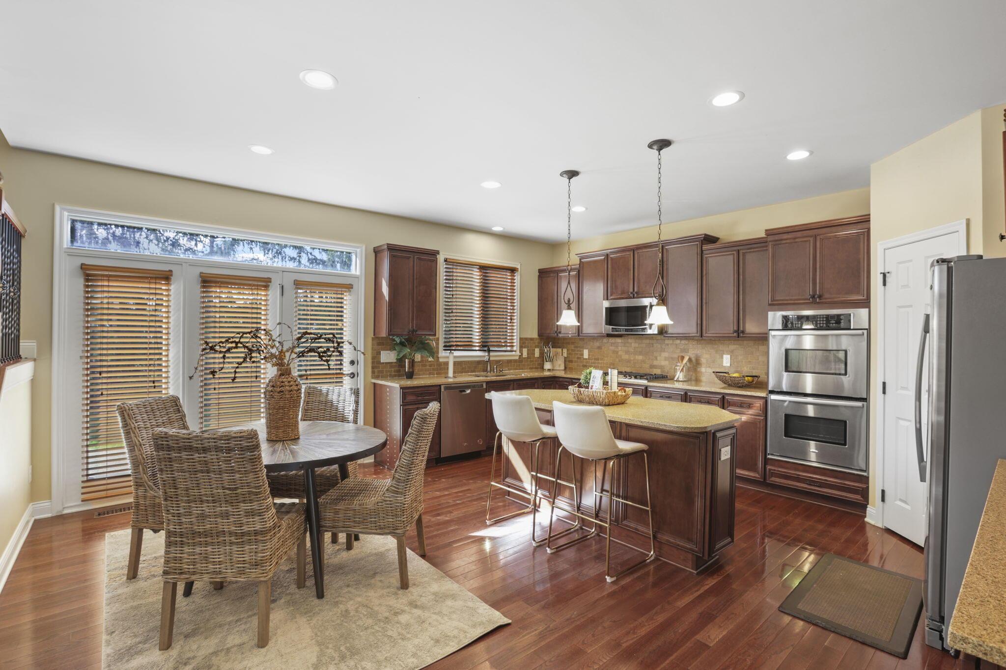 4258 Hickory Rock Drive, Powell, Ohio image 16