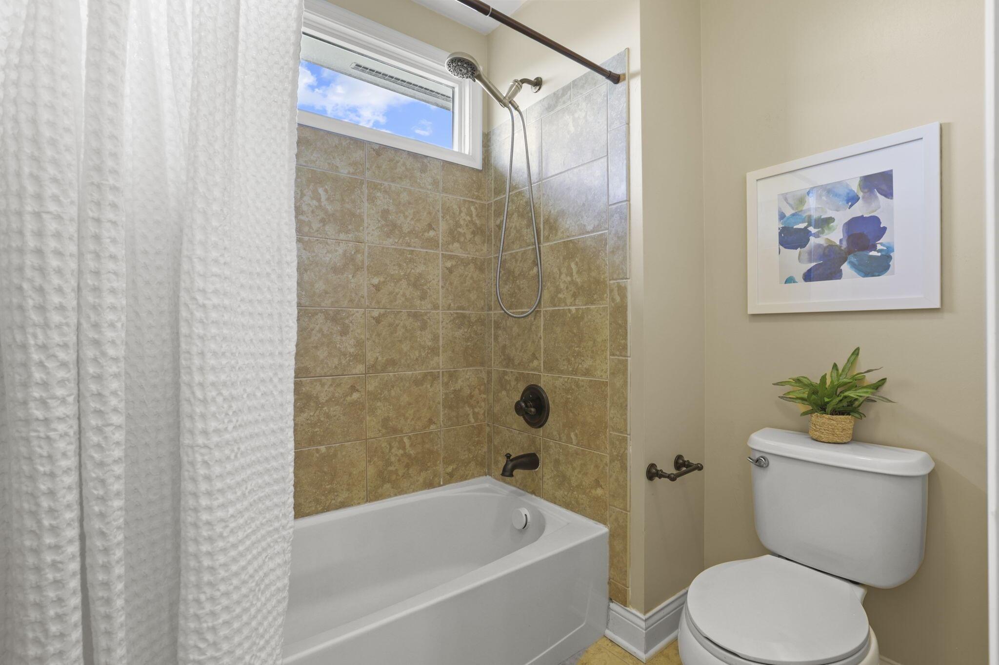 4258 Hickory Rock Drive, Powell, Ohio image 35