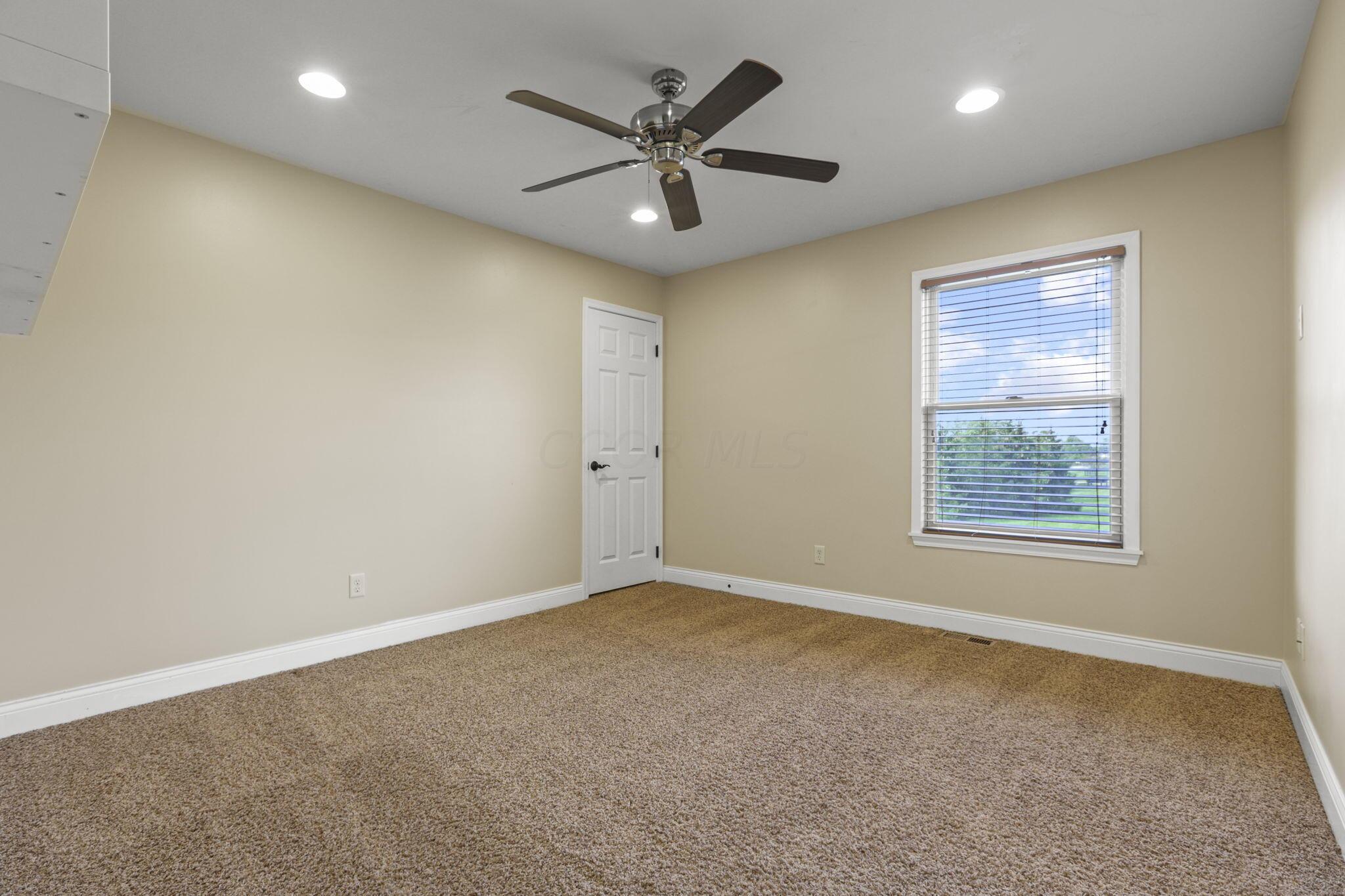 4258 Hickory Rock Drive, Powell, Ohio image 36