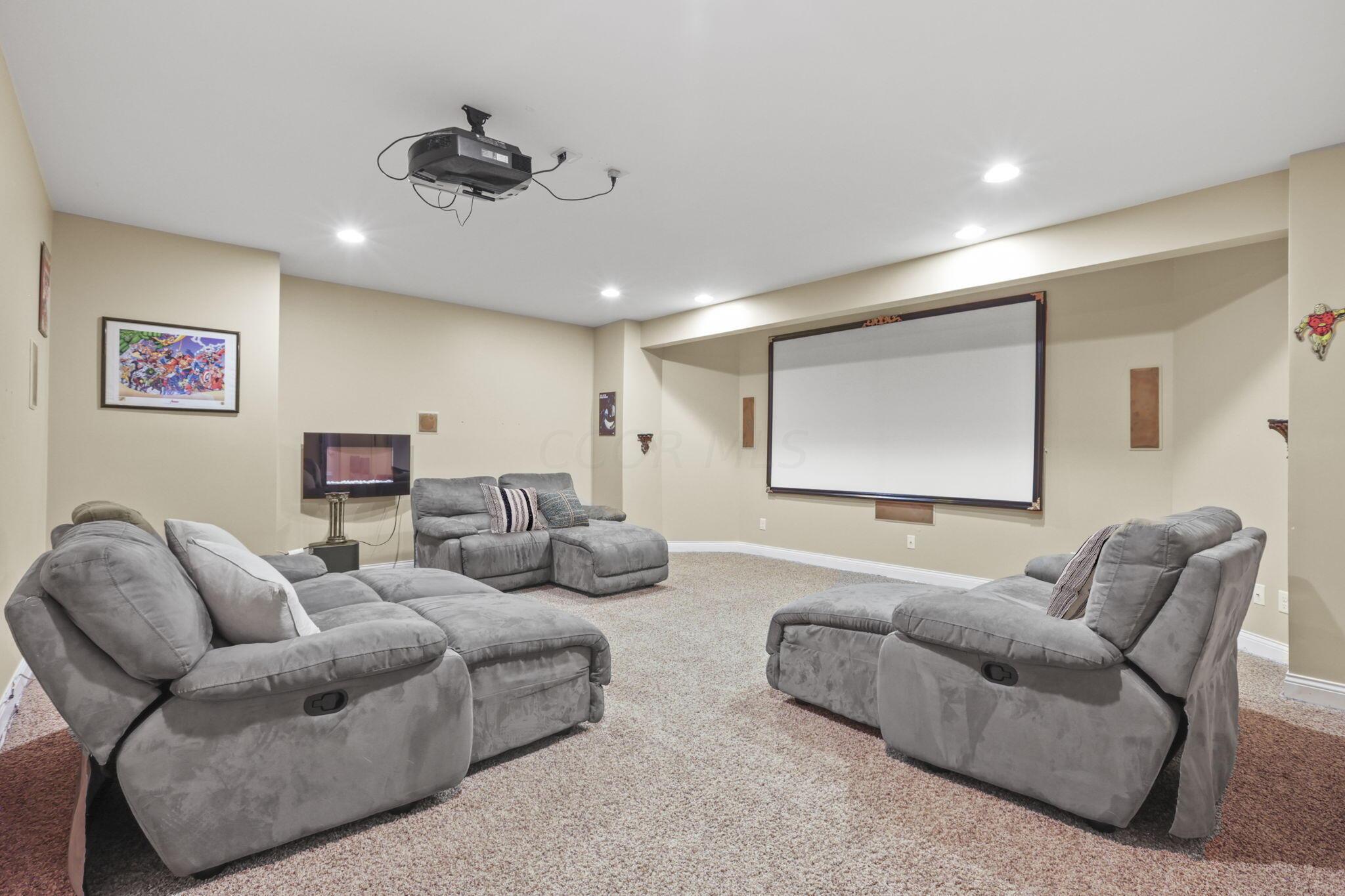 4258 Hickory Rock Drive, Powell, Ohio image 43
