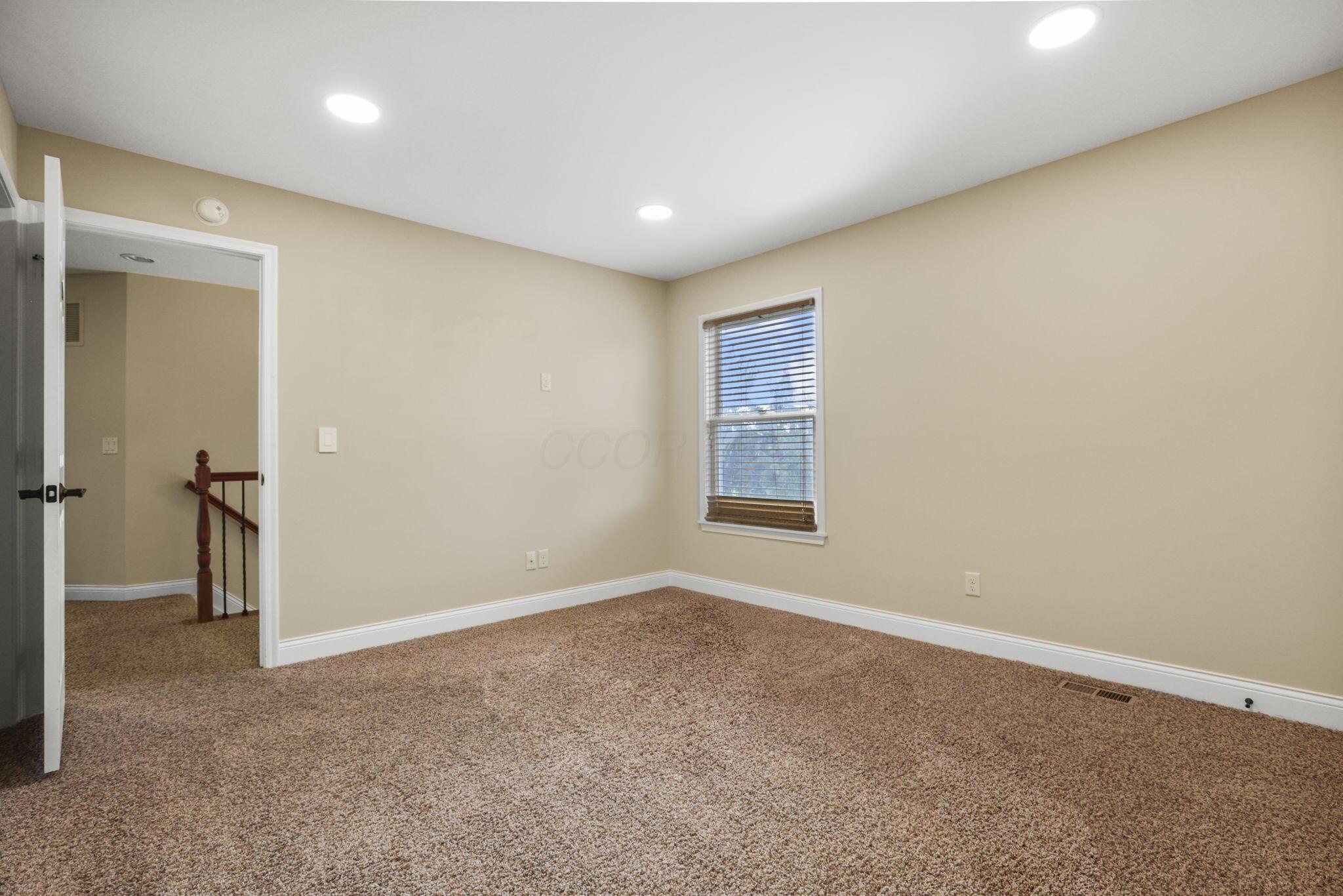 4258 Hickory Rock Drive, Powell, Ohio image 39