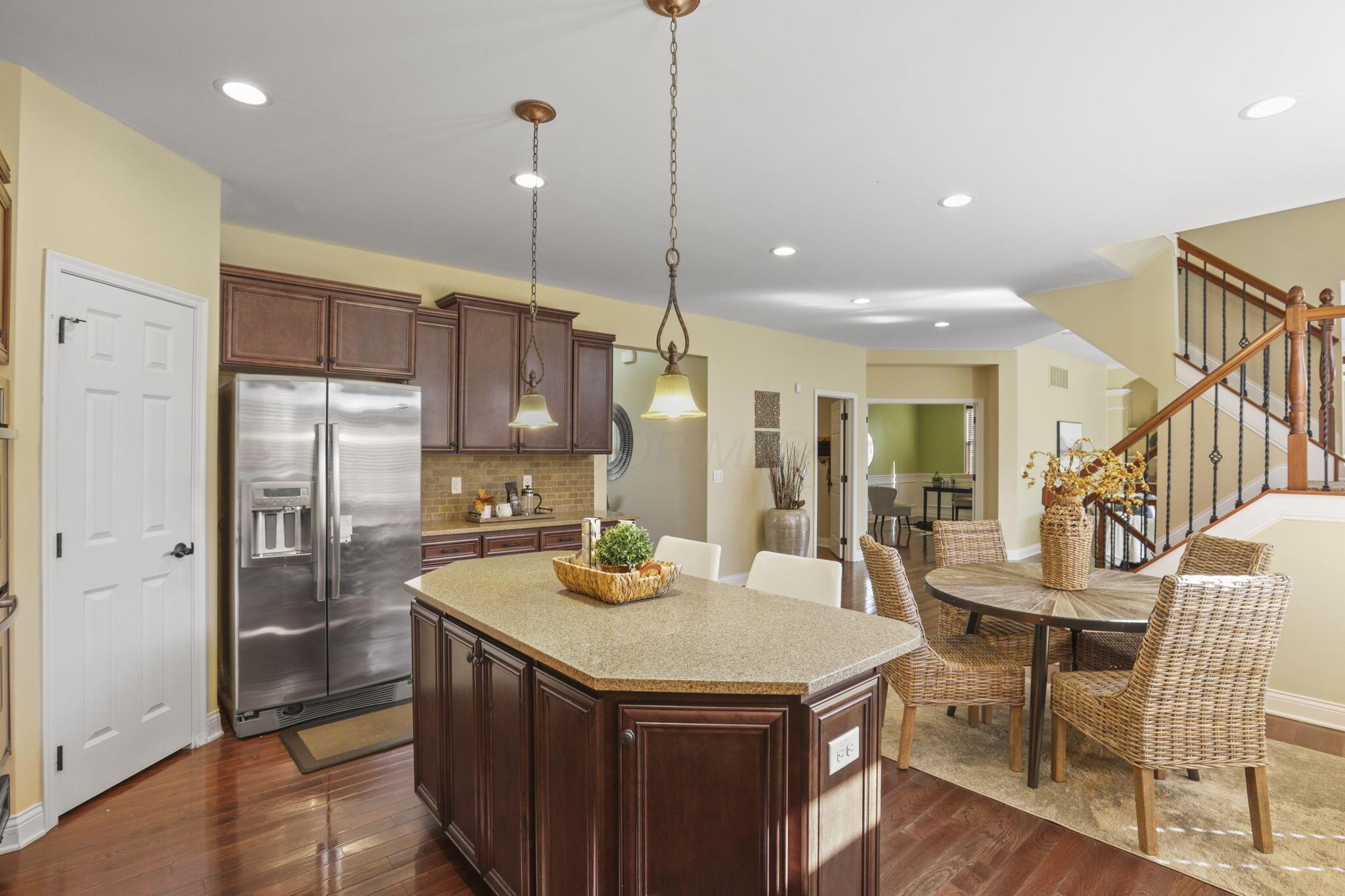 4258 Hickory Rock Drive, Powell, Ohio image 17