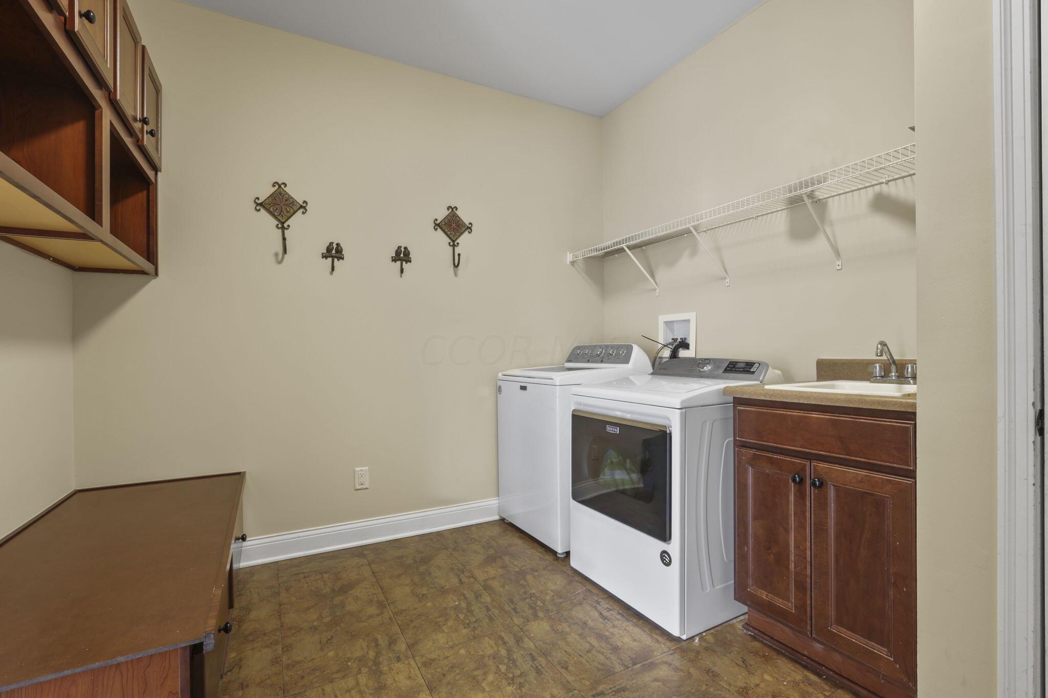 4258 Hickory Rock Drive, Powell, Ohio image 21