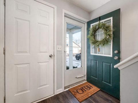 Photo of 4633 Parrau Drive, Columbus, OH 43228 (MLS # 226003872)