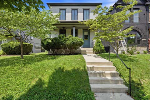Photo of 1319 Indianola Avenue, Columbus, OH 43201 (MLS # 226027964)