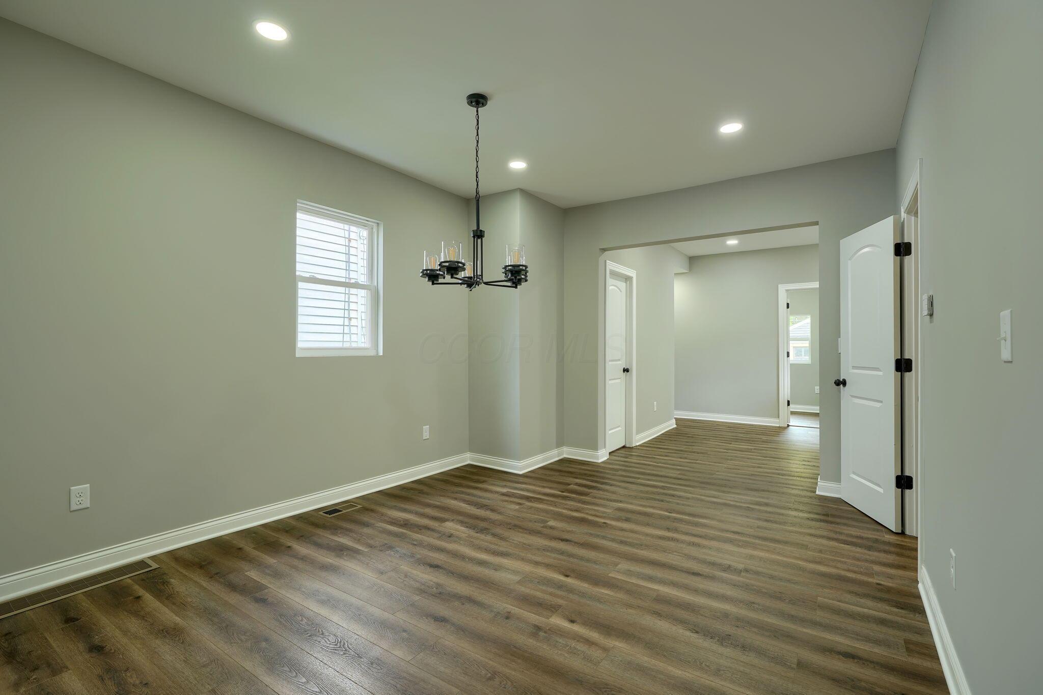 324 E Mound Street, Circleville, Ohio image 14