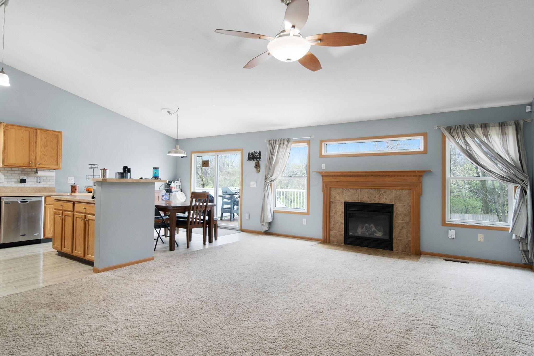 6918 Shady Rock Lane, Blacklick, Ohio image 9