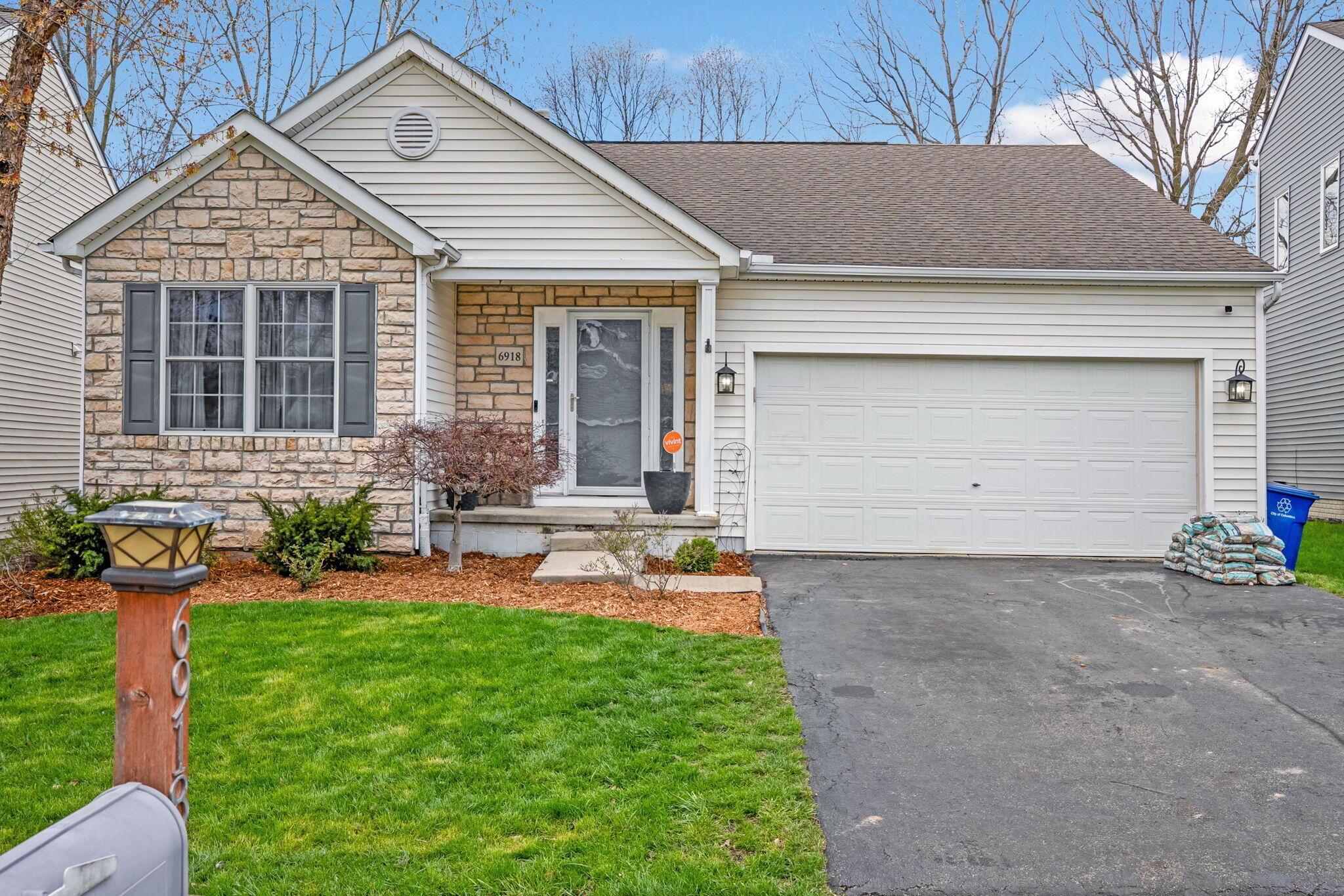 6918 Shady Rock Lane, Blacklick, Ohio image 1