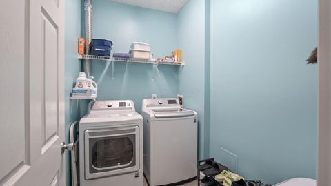 Tiny photo for 3669 Stoneway Point, Powell, OH 43065 (MLS # 225037471)