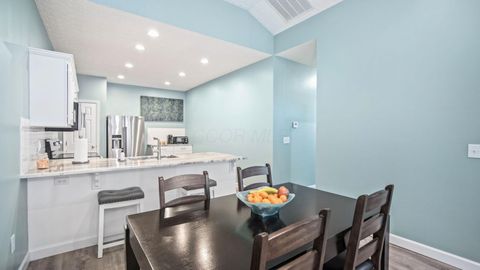 Tiny photo for 3669 Stoneway Point, Powell, OH 43065 (MLS # 225037471)