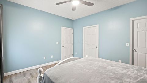 Tiny photo for 3669 Stoneway Point, Powell, OH 43065 (MLS # 225037471)