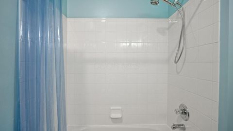 Tiny photo for 3669 Stoneway Point, Powell, OH 43065 (MLS # 225037471)
