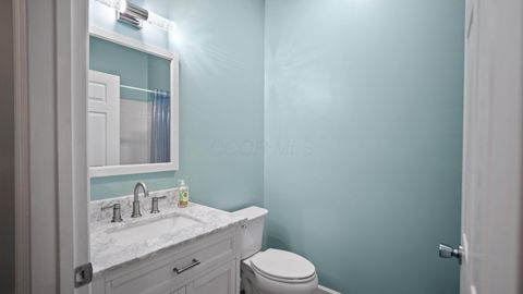 Tiny photo for 3669 Stoneway Point, Powell, OH 43065 (MLS # 225037471)