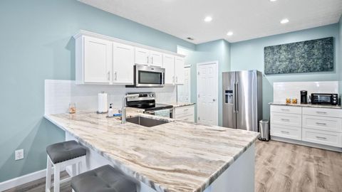 Tiny photo for 3669 Stoneway Point, Powell, OH 43065 (MLS # 225037471)
