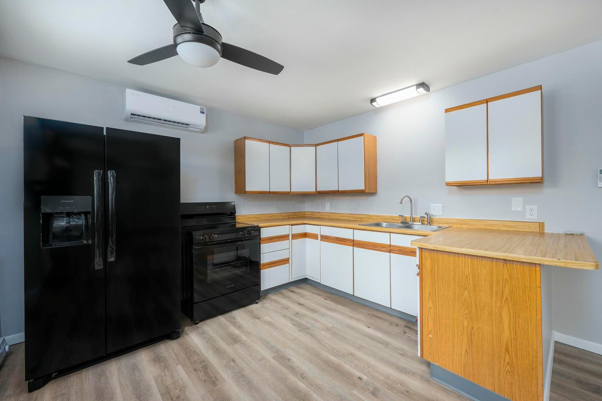 7274 Hardin Drive, Russells Point, Ohio image 4