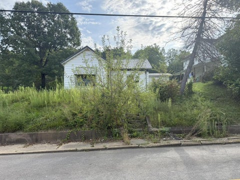 Photo of 310 S State Street, Crooksville, OH 43731 (MLS # 226036443)