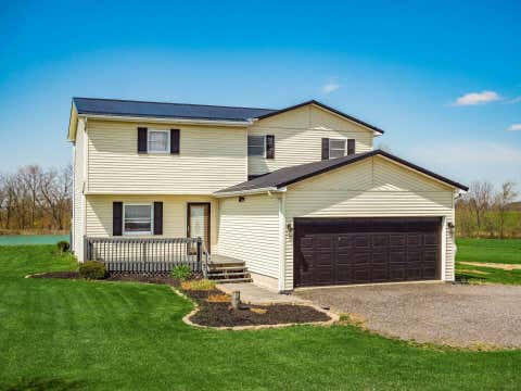 Photo for 3081 Winnemac Pike S