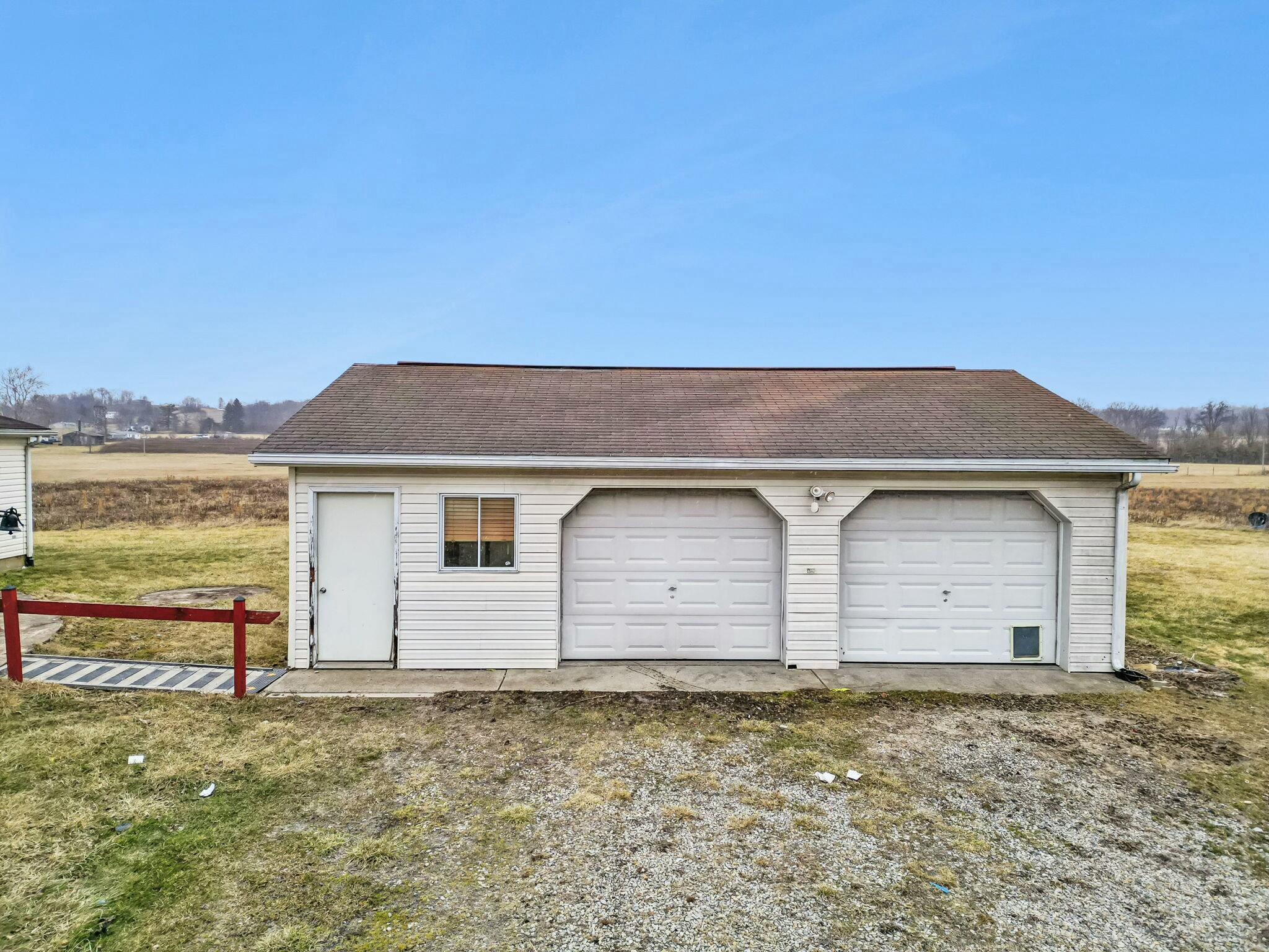 3750 Church Hill Road, Zanesville, Ohio image 37