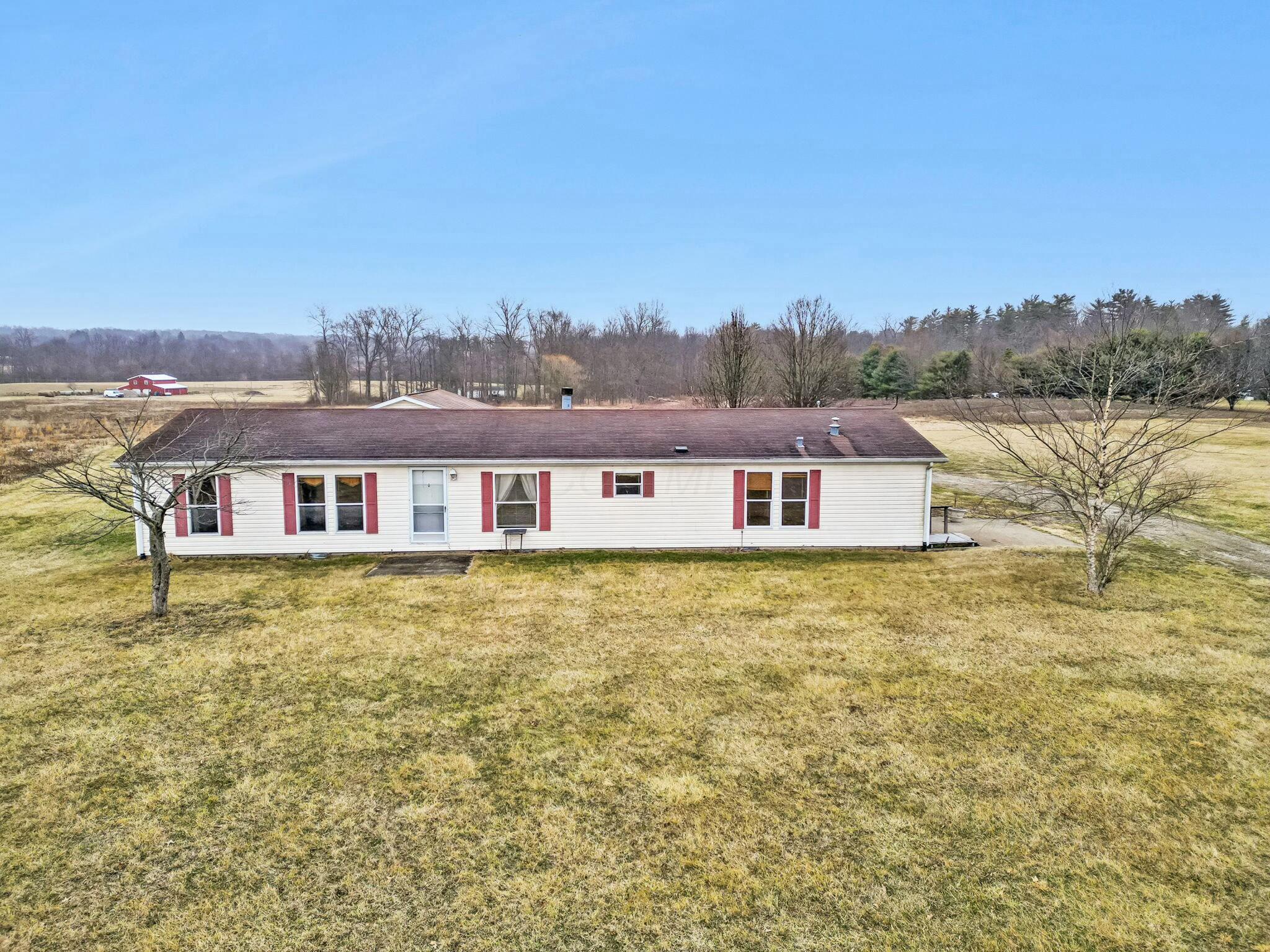 3750 Church Hill Road, Zanesville, Ohio image 30