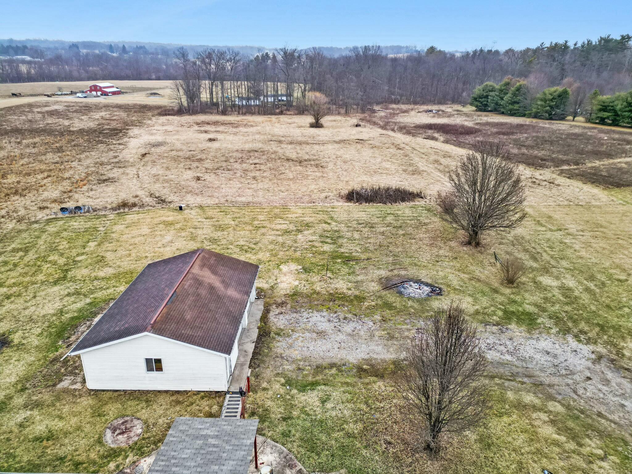3750 Church Hill Road, Zanesville, Ohio image 33